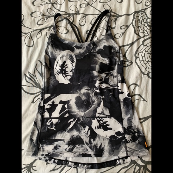 Lucy Tops - Lucy workout tank❤